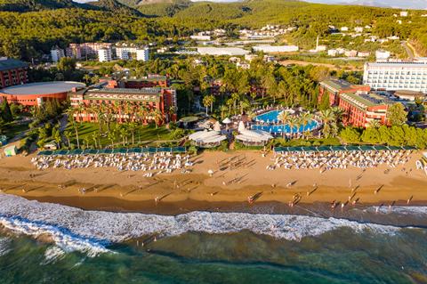 Lees alles over Hotel AQI Pegasos Club in de plaats Alanya op Turkse Rivièra voor je vakantie in 2027