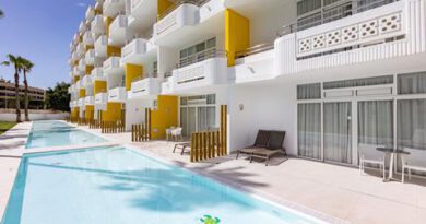 Lees alles over Hotel Abora Catarina by Lopesan  in de plaats Playa del Inglés op Gran Canaria voor je vakantie in 2025
