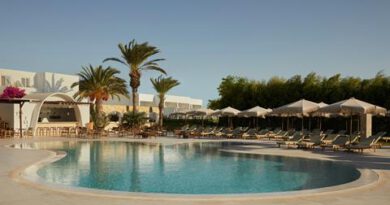 Lees alles over Hotel Absolute Kiotari Resort in de plaats Kiotari op Rhodos voor je vakantie in 2027
