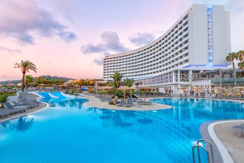 Lees alles over Hotel Akti Imperial  in de plaats Ixia op Rhodos voor je vakantie in 2025