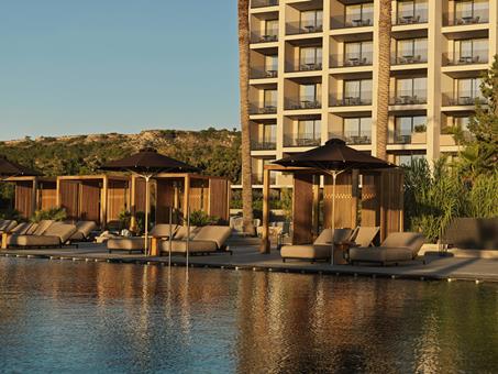 Lees alles over Hotel Ammades All Suite Beach in de plaats Kalithea op Rhodos voor je vakantie in 2027