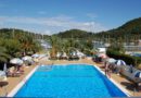 Lees alles over Hotel Athos in de plaats Perigiali op Lefkas voor je vakantie in 2027