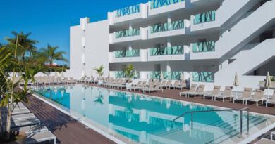 Lees alles over Hotel Atlantic Mirage  in de plaats Puerto de la Cruz op Tenerife voor je vakantie in 2025