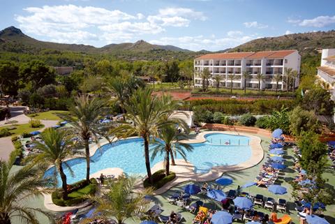 Lees alles over Hotel Beach Club Font de Sa Cala in de plaats Font De Sa Cala op Mallorca voor je vakantie in 2027