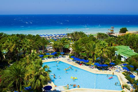 Lees alles over Hotel Blue Horizon in de plaats Trianta op Rhodos voor je vakantie in 2027