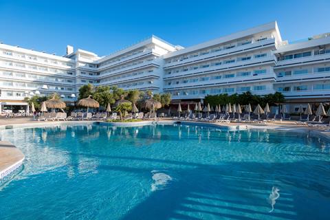 Lees alles over Hotel Condesa  in de plaats Port D'Alcudia op Mallorca voor je vakantie in 2025