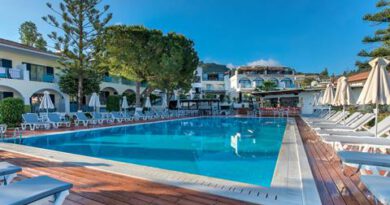 Lees alles over Hotel Contessa  in de plaats Argassi op Zakynthos voor je vakantie in 2025