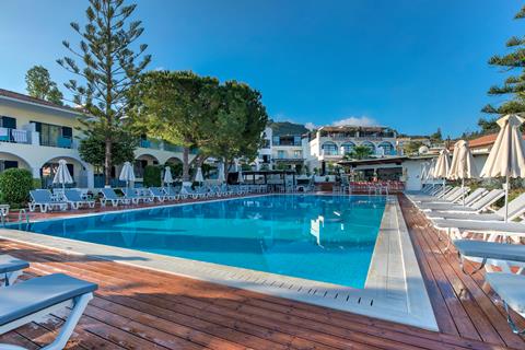 Lees alles over Hotel Contessa  in de plaats Argassi op Zakynthos voor je vakantie in 2025
