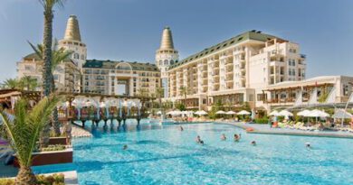 Lees alles over Hotel Delphin Diva Premiere  in de plaats Lara op Turkse Rivièra voor je vakantie in 2025