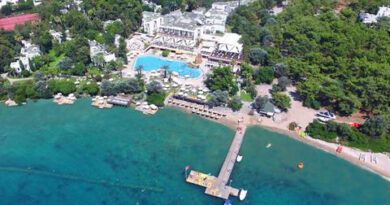 Lees alles over Hotel Doubletree by Hilton Bodrum Isil Club Resort  in de plaats Torba op Egeïsche Kust voor je vakantie in 2025