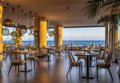 Lees alles over Hotel Faro a Lopesan Collection Hotel in de plaats Meloneras op Gran Canaria voor je vakantie in 2027