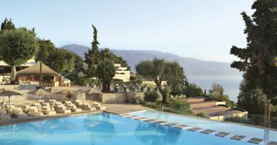 Lees alles over Hotel Grecotel LUXME Daphnila Bay  in de plaats Dassia op Corfu voor je vakantie in 2025