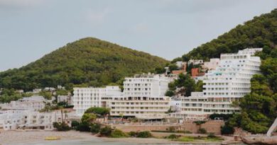 Lees alles over Hotel Hyde Ibiza  in de plaats Cala Llonga op Ibiza voor je vakantie in 2025