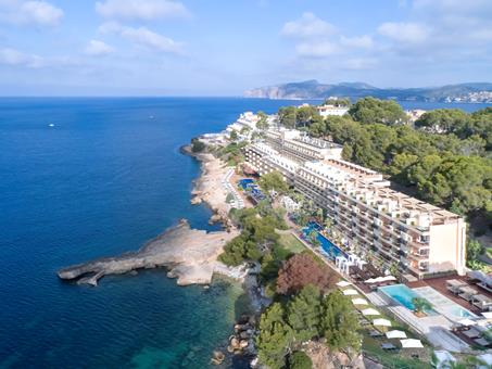 Lees alles over Hotel Iberostar Selection Jardin del Sol Suites  in de plaats Costa de la Calma op Mallorca voor je vakantie in 2025