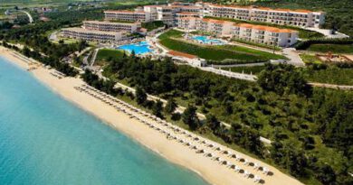 Lees alles over Hotel Ikos Oceania in de plaats Nea Moudania op Chalkidiki voor je vakantie in 2027