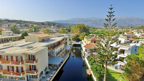 Lees alles over Hotel Kalyves Beach  in de plaats Kalives op Kreta voor je vakantie in 2025
