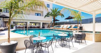 Lees alles over Hotel La Stella Suites  in de plaats Rethymnon op Kreta voor je vakantie in 2025