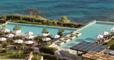 Lees alles over Hotel Lesante Cape Resort & Villas  in de plaats Tsilivi op Zakynthos voor je vakantie in 2025