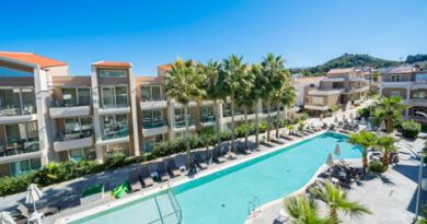Lees alles over Hotel Marika  in de plaats Platanias op Kreta voor je vakantie in 2025