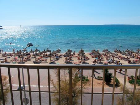 Lees alles over Hotel Marina Playa De Palma  in de plaats El Arenal op Mallorca voor je vakantie in 2025