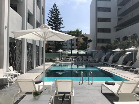 Lees alles over Hotel Melrose by Mage Hotels  in de plaats Rethymnon op Kreta voor je vakantie in 2025