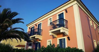 Lees alles over Hotel Michaelia in de plaats Petra op Lesbos voor je vakantie in 2027