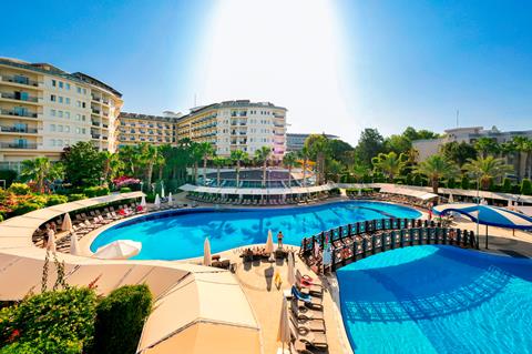 Lees alles over Hotel Mukarnas Spa Resort in de plaats Alanya op Turkse Rivièra voor je vakantie in 2027