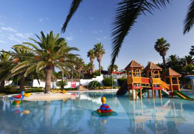 Lees alles over Hotel Occidental Menorca in de plaats Punta Prima op Menorca voor je vakantie in 2027