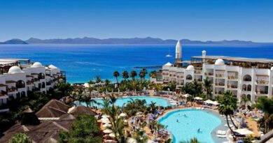 Lees alles over Hotel Princesa Yaiza Suite Hotel Resort  in de plaats Playa Blanca op Lanzarote voor je vakantie in 2025