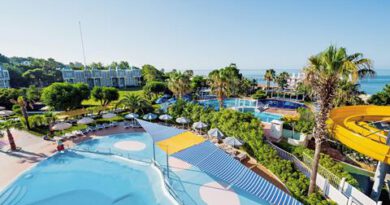 Lees alles over Hotel ROBINSON Pamfilya in de plaats Side op Turkse Rivièra voor je vakantie in 2027