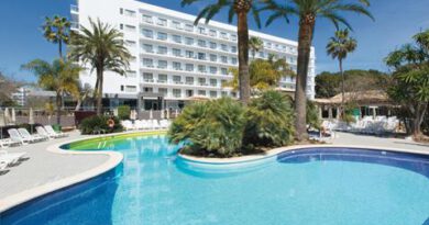 Lees alles over Hotel Riu Bravo in de plaats Playa de Palma op Mallorca voor je vakantie in 2027