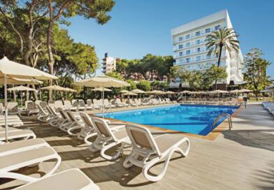 Lees alles over Hotel Riu Festival in de plaats Playa de Palma op Mallorca voor je vakantie in 2027