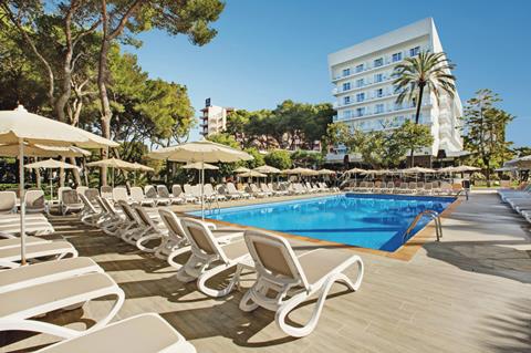 Lees alles over Hotel Riu Festival  in de plaats Playa de Palma op Mallorca voor je vakantie in 2025