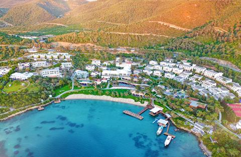Lees alles over Hotel Rixos Premium Bodrum in de plaats Torba op Egeïsche Kust voor je vakantie in 2027