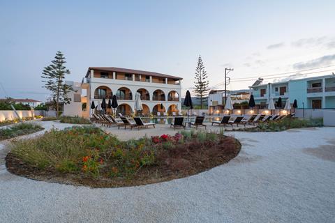 Lees alles over Hotel Serenity Luxury Hotel Agrilia  in de plaats Agrilia op Zakynthos voor je vakantie in 2025