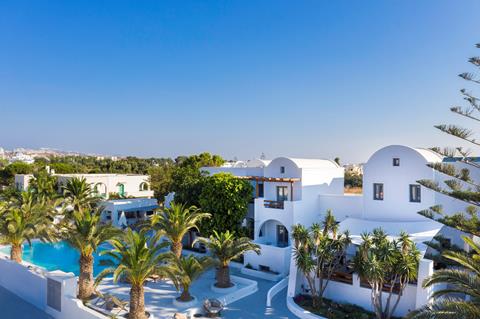 Lees alles over Hotel Strogili in de plaats Kamari op Santorini voor je vakantie in 2027