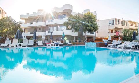 Lees alles over Hotel Sunny Days in de plaats Ixia op Rhodos voor je vakantie in 2027