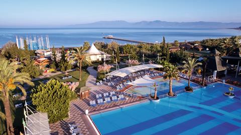 Lees alles over Hotel TUI BLUE Ephesus  in de plaats Kusadasi op Noord-Egeïsche Kust voor je vakantie in 2025