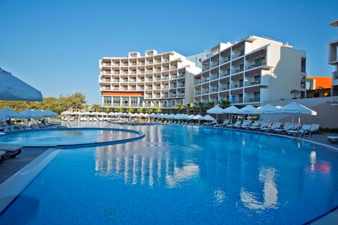 Lees alles over Hotel TUI BLUE Sensatori Akra Sorgun in de plaats Side op Turkse Rivièra voor je vakantie in 2027