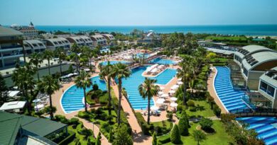 Lees alles over Hotel TUI MAGIC LIFE Jacaranda  in de plaats Side op Turkse Rivièra voor je vakantie in 2025