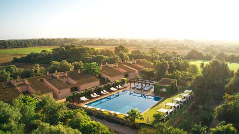 Lees alles over Hotel Zoetry Mallorca Wellness  in de plaats Llucmajor op Mallorca voor je vakantie in 2025