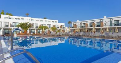 Lees alles over Hotel H10 Ocean Dreams in de plaats Corralejo op Fuerteventura voor je vakantie in 2027