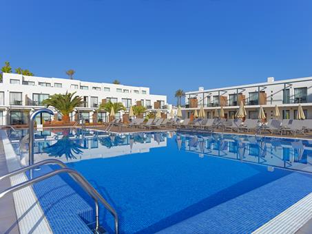 Lees alles over Hotel H10 Ocean Dreams in de plaats Corralejo op Fuerteventura voor je vakantie in 2027