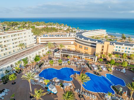 Lees alles over Hotel Iberostar Waves Gaviotas Park  in de plaats Jandia Playa op Fuerteventura voor je vakantie in 2025