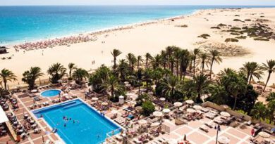 Lees alles over Hotel Riu Oliva Beach Resort in de plaats Corralejo op Fuerteventura voor je vakantie in 2027