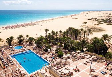 Lees alles over Hotel Riu Oliva Beach Resort in de plaats Corralejo op Fuerteventura voor je vakantie in 2027