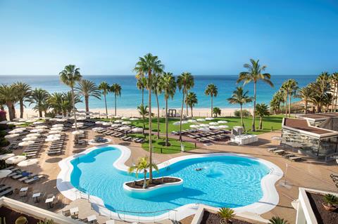 Lees alles over Hotel TUI BLUE Riu Calypso  in de plaats Jandia op Fuerteventura voor je vakantie in 2025